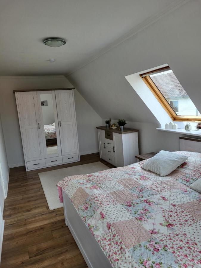 Westkueste Ferienwohnung Heide  Buitenkant foto