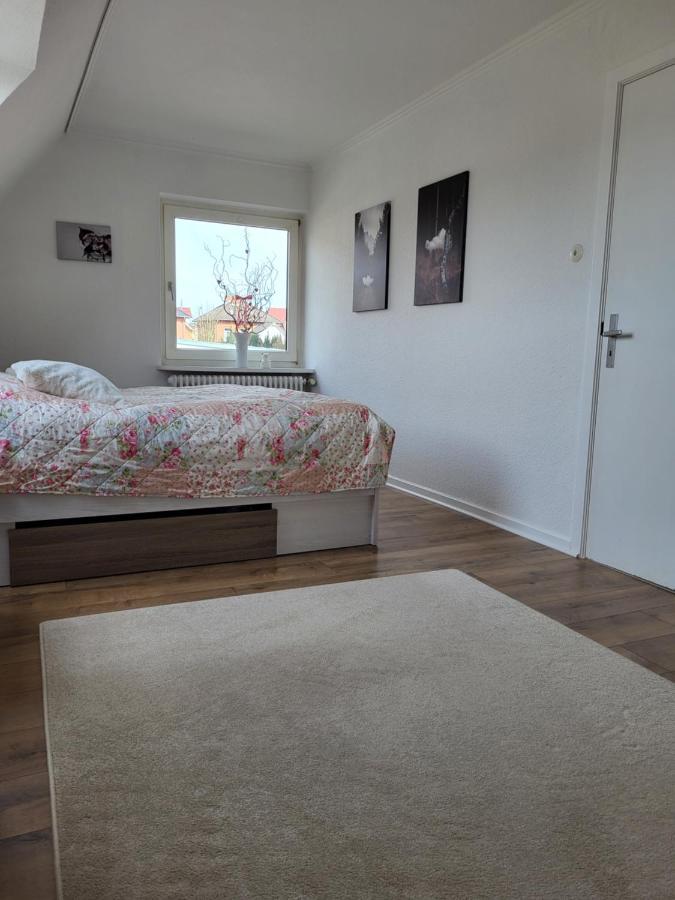 Westkueste Ferienwohnung Heide  Buitenkant foto